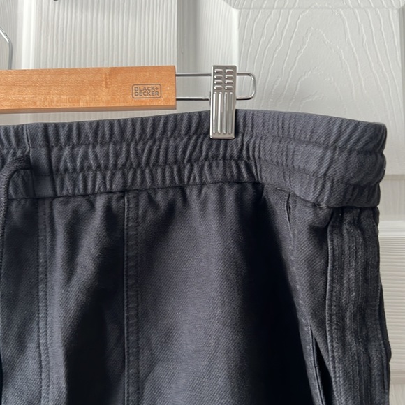 Athleta Farallon shorts size 22 - Picture 4 of 7